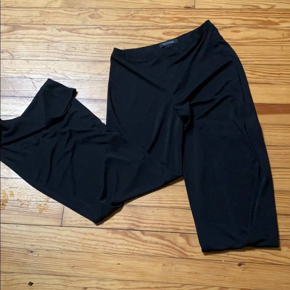 Wide legged pants